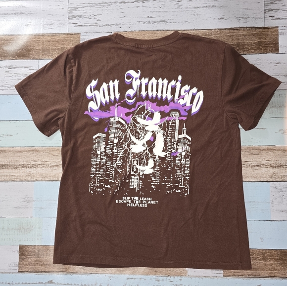 Lot of 3 Men's Short Sleeve Graphic Tee's - Picture 3 of 8